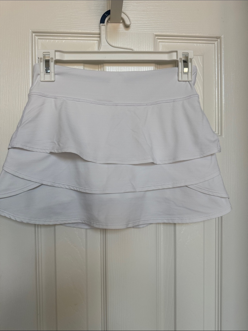Athleta Girl swing skort. White. Size L/12 yrs